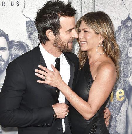Justin Theroux and Jennifer Aniston aren't together anymore.